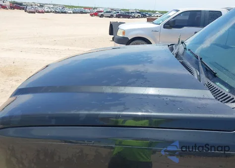 2005 Chevrolet Silverado 1500 Ls из США, поврежденный, VIN 2GCEC13T051188460